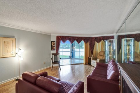 Condo in Fort Lauderdale, Florida, 2 bedrooms  № 1230161 - photo 17