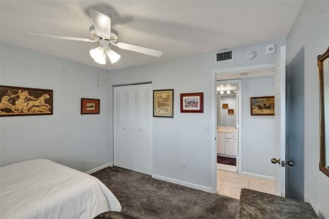 Condo in Fort Lauderdale, Florida, 2 bedrooms  № 1230161 - photo 25