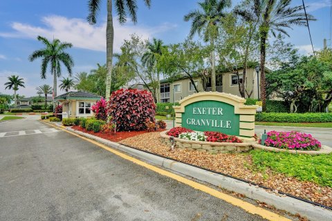 Condo in Fort Lauderdale, Florida, 2 bedrooms  № 1230161 - photo 1