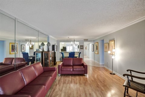 Condo in Fort Lauderdale, Florida, 2 bedrooms  № 1230161 - photo 16