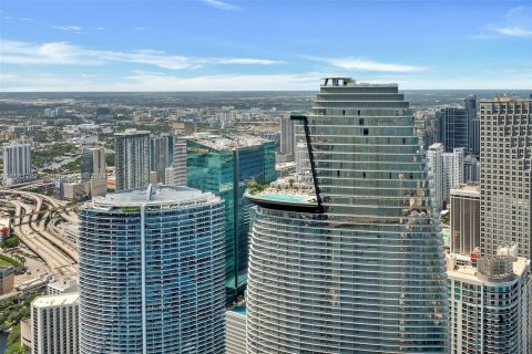 Condo in Miami, Florida, 1 bedroom  № 1387721 - photo 19