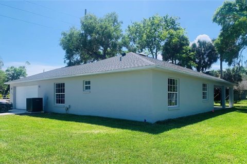 Villa ou maison à vendre à Edgewater, Floride: 3 chambres, 156.45 m2 № 1087938 - photo 16