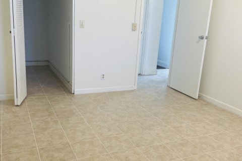 Copropriété à vendre à Delray Beach, Floride: 2 chambres, 81.75 m2 № 1002481 - photo 3