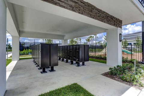 Villa ou maison à vendre à Royal Palm Beach, Floride: 2 chambres, 148.18 m2 № 1180276 - photo 15