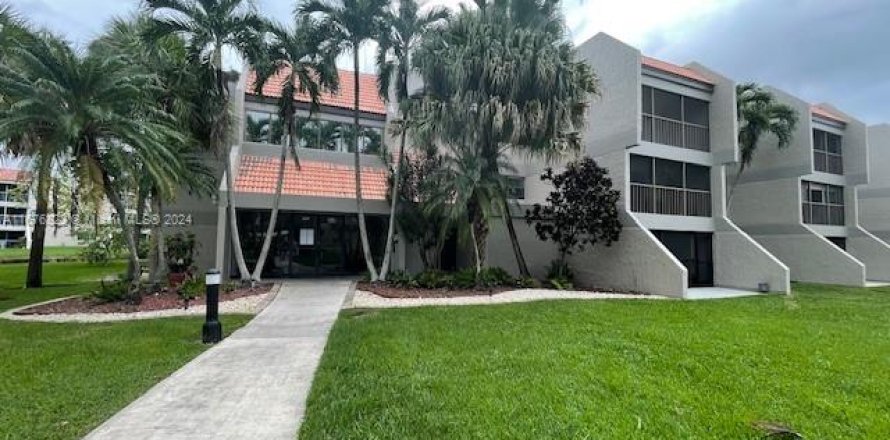 Condominio en Weston, Florida, 2 dormitorios  № 1401474