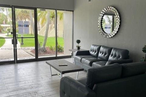 Condominio en venta en Weston, Florida, 2 dormitorios, 102.75 m2 № 1401474 - foto 2