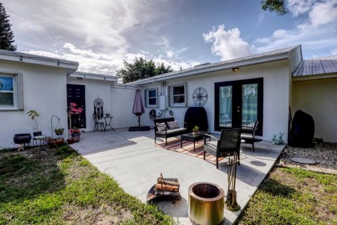 Villa ou maison à vendre à West Palm Beach, Floride: 3 chambres, 127.18 m2 № 1079835 - photo 3
