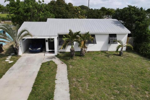 House in West Palm Beach, Florida 3 bedrooms, 127.18 sq.m. № 1079835 - photo 29