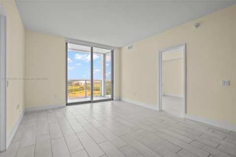 Condo in Sunrise, Florida, 2 bedrooms  № 1215312 - photo 13