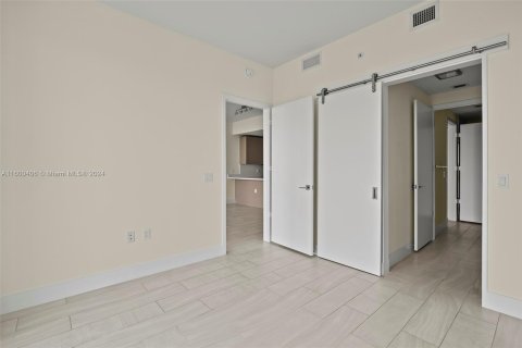 Condominio en venta en Sunrise, Florida, 2 dormitorios, 95.32 m2 № 1215312 - foto 17