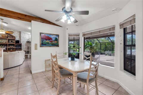 Villa ou maison à vendre à Pembroke Pines, Floride: 3 chambres, 268.49 m2 № 1309972 - photo 26