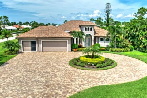 Villa ou maison à vendre à Punta Gorda, Floride: 3 chambres, 214.42 m2 № 1374583 - photo 1