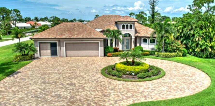 Villa ou maison à Punta Gorda, Floride 3 chambres, 214.42 m2 № 1374583