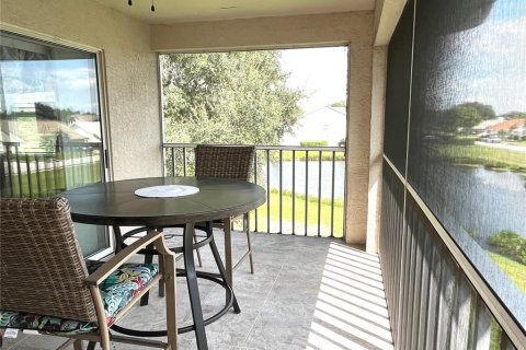 Copropriété à vendre à Bradenton, Floride: 2 chambres, 103.86 m2 № 1374582 - photo 2