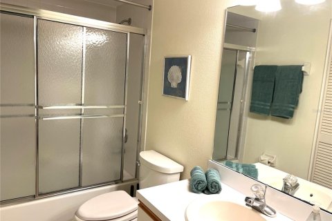 Condo in Bradenton, Florida, 2 bedrooms  № 1374582 - photo 25