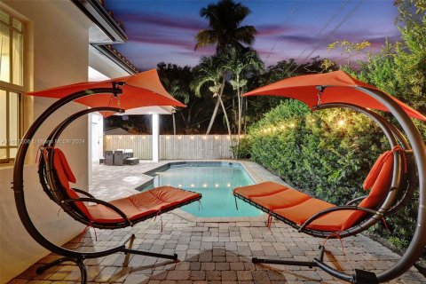 House in Fort Lauderdale, Florida 6 bedrooms, 340.86 sq.m. № 1238388 - photo 23