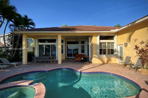 Villa ou maison à vendre à Weston, Floride: 4 chambres, 285.67 m2 № 1238389 - photo 7