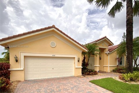 Villa ou maison à vendre à Weston, Floride: 4 chambres, 285.67 m2 № 1238389 - photo 4