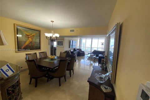 Copropriété à vendre à Aventura, Floride: 3 chambres, 157.93 m2 № 911227 - photo 11