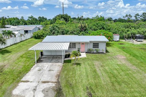 Villa ou maison à vendre à Punta Gorda, Floride: 3 chambres, 102.47 m2 № 1337324 - photo 30