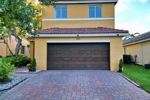 House in Weston, Florida 4 bedrooms, 176.98 sq.m. № 1210111 - photo 4