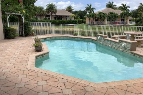 Villa ou maison à vendre à Coral Springs, Floride: 4 chambres, 290.13 m2 № 1210115 - photo 5