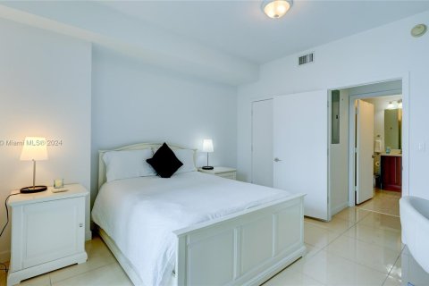 Condominio en venta en Miami, Florida, 2 dormitorios, 94.11 m2 № 1237404 - foto 21