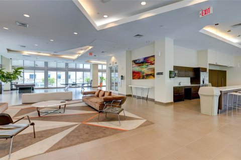 Condo in Miami, Florida, 2 bedrooms  № 1237404 - photo 25