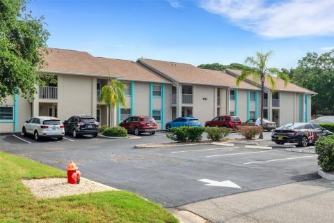 Condominio en venta en Seminole, Florida, 2 dormitorios, 83.61 m2 № 1355539 - foto 1