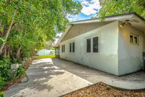 Villa ou maison à vendre à Wilton Manors, Floride: 4 chambres, 208.1 m2 № 1080715 - photo 6