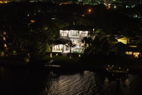 Casa en venta en North Palm Beach, Florida, 4 dormitorios, 499.26 m2 № 1179631 - foto 7