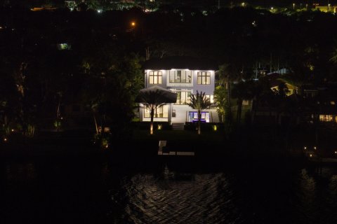 Casa en venta en North Palm Beach, Florida, 4 dormitorios, 499.26 m2 № 1179631 - foto 9