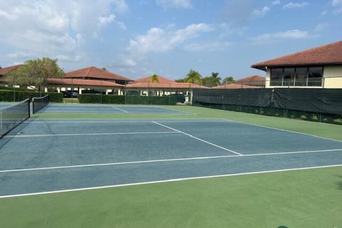 Condo in Stuart, Florida, 1 bedroom  № 1179629 - photo 21