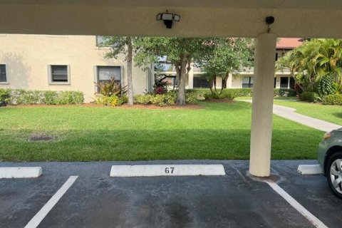 Condominio en venta en Stuart, Florida, 1 dormitorio, 64.75 m2 № 1179629 - foto 24