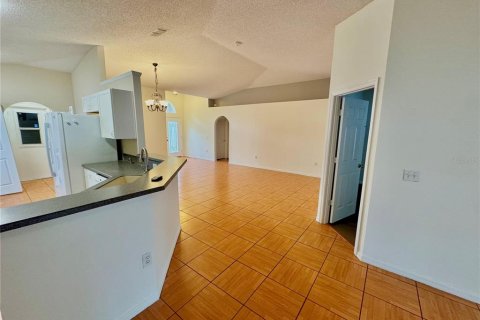 Casa en venta en Apopka, Florida, 3 dormitorios, 151.99 m2 № 1358205 - foto 8