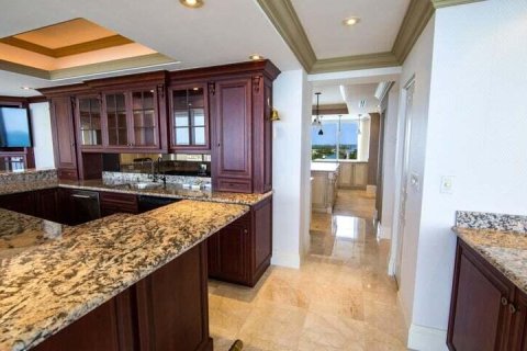 Condominio en venta en Hillsboro Beach, Florida, 4 dormitorios, 740.06 m2 № 703934 - foto 4