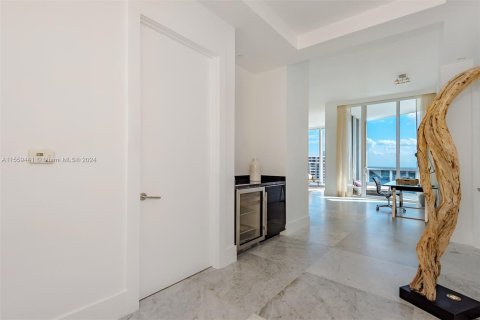 Condo in Aventura, Florida, 4 bedrooms  № 1081148 - photo 27