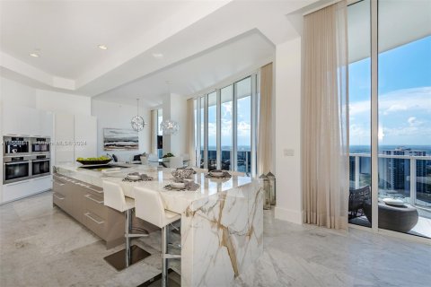 Condo in Aventura, Florida, 4 bedrooms  № 1081148 - photo 8