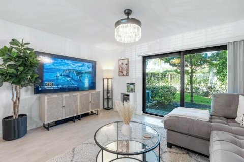 Adosado en venta en Palm Beach Gardens, Florida, 2 dormitorios, 115.2 m2 № 1226808 - foto 29