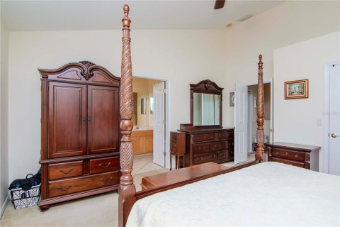 Adosado en venta en Tampa, Florida, 3 dormitorios, 194.17 m2 № 1089220 - foto 24