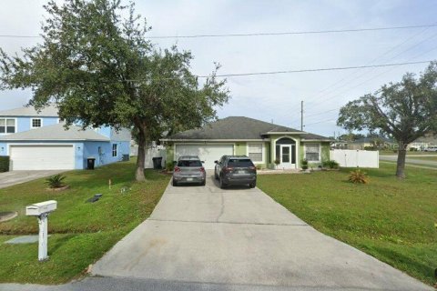 House in Kissimmee, Florida 3 bedrooms, 145.21 sq.m. № 1249605 - photo 2