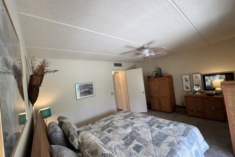 Copropriété à vendre à Palm Springs, Floride: 1 chambre, 61.32 m2 № 1005195 - photo 10