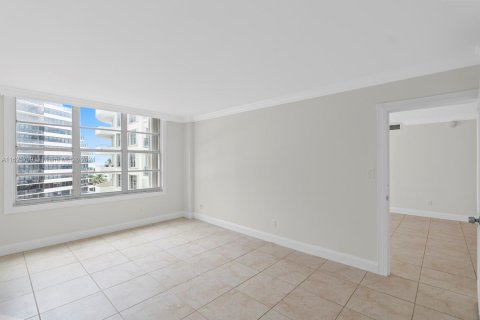 Copropriété à vendre à Miami Beach, Floride: 2 chambres, 96.62 m2 № 1281761 - photo 19