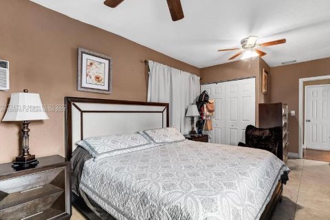 Casa en venta en Miramar, Florida, 4 dormitorios, 153.2 m2 № 1171850 - foto 14