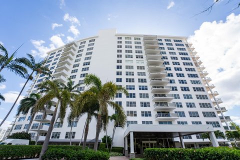 Condominio en venta en Boca Raton, Florida, 2 dormitorios, 134.43 m2 № 1222518 - foto 2