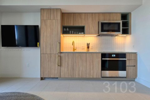 Condominio en venta en Miami, Florida, 46.92 m2 № 1292732 - foto 3