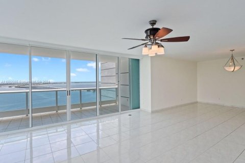 Copropriété à vendre à Miami, Floride: 2 chambres, 192.31 m2 № 1292697 - photo 2