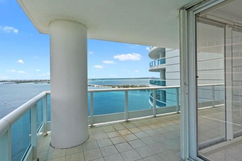 Condo in Miami, Florida, 2 bedrooms  № 1292697 - photo 6