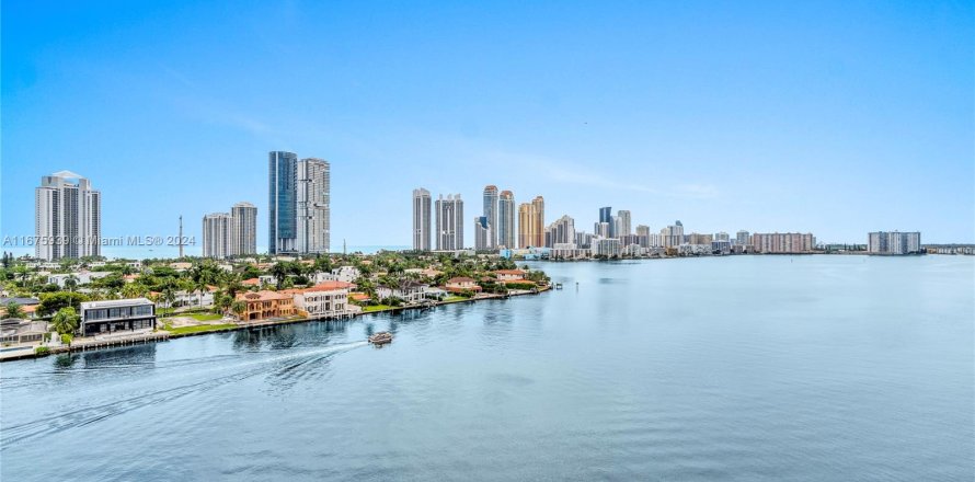 Condo in Aventura, Florida, 3 bedrooms  № 1402834