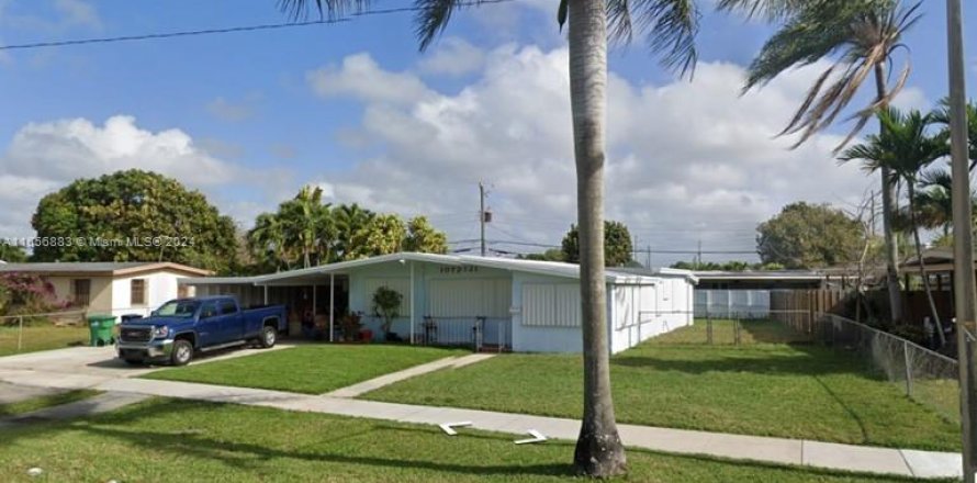 Villa ou maison à Miami, Floride 4 chambres, 180.97 m2 № 1356940